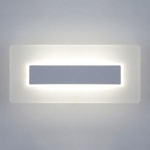 Настенный светильник Square 40132/1 LED белый